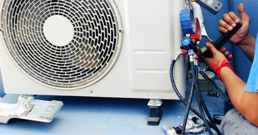 Manutenção de Ar Condicionado no Parque das Camélias | Assistência em Campinas carga de gas refrigerante