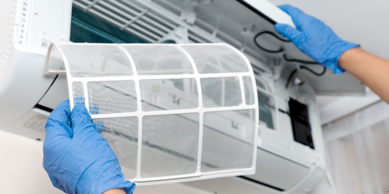 Como Limpar Filtro de Ar Condicionado em Campinas: 6 Passos Práticos